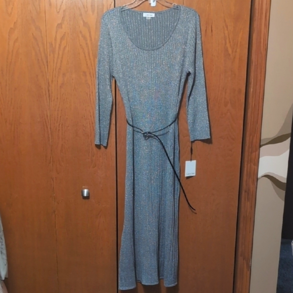 Elegant Gray Knit Dress